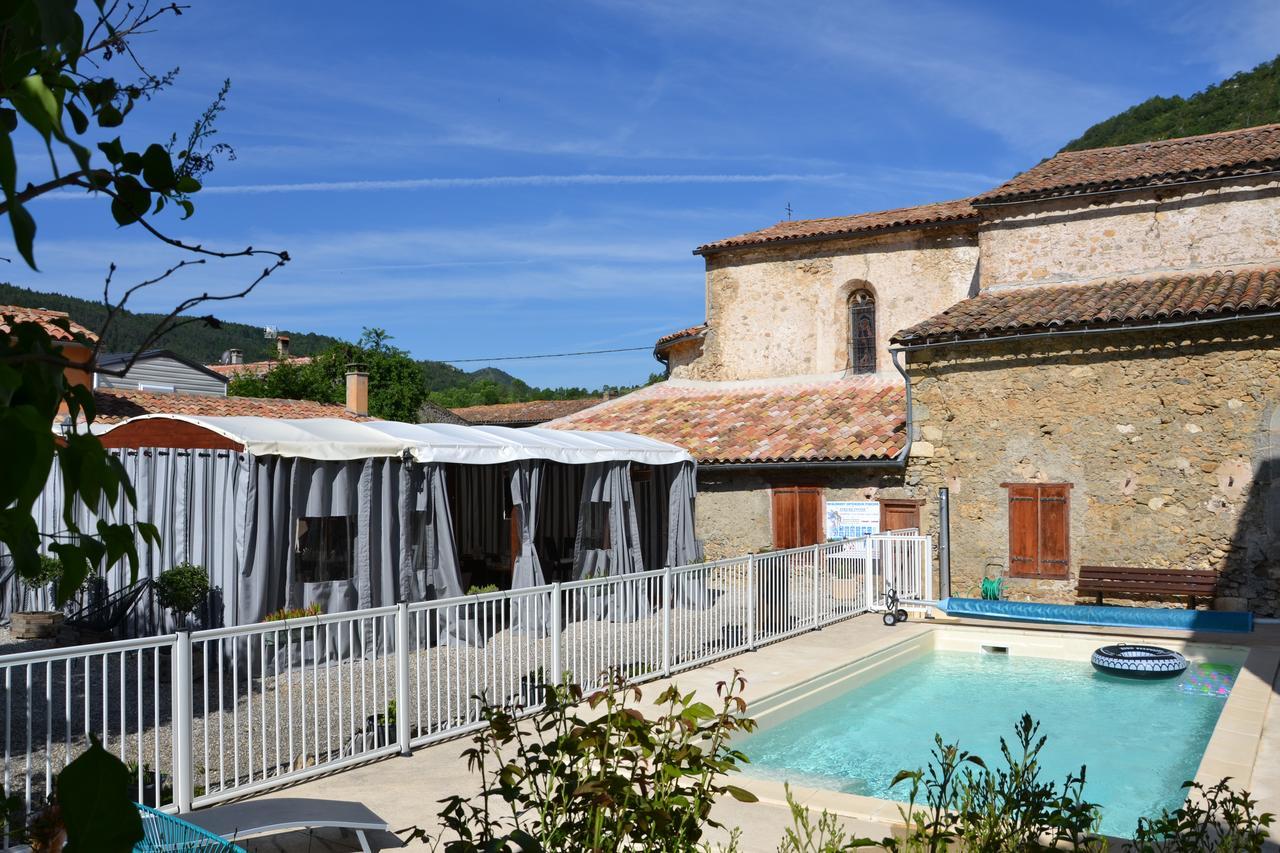 Hotel Camping La Mare Aux Fees Roquefeuil Exterior foto
