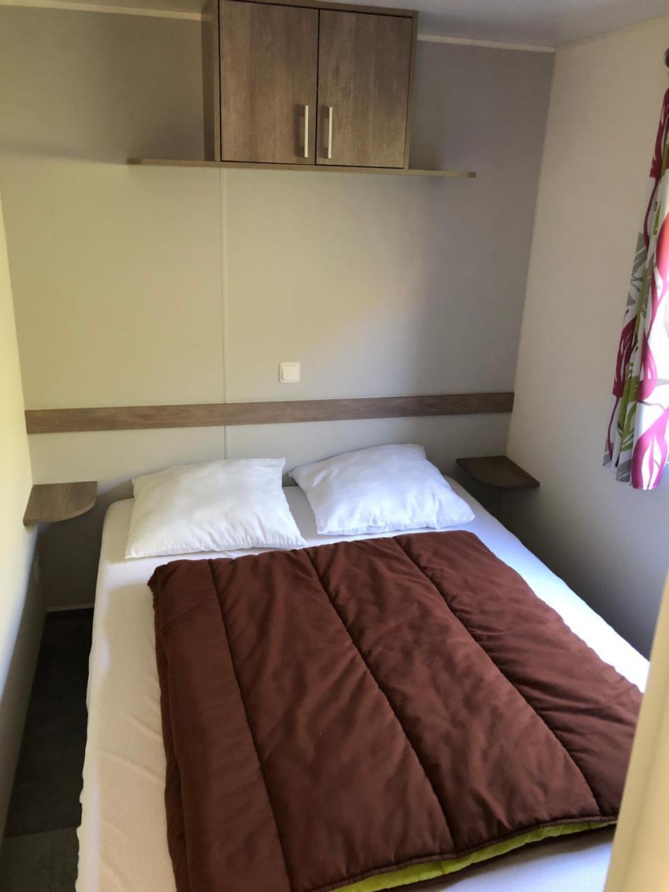 Hotel Camping La Mare Aux Fees Roquefeuil Exterior foto